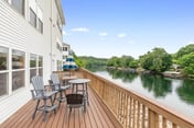 Lakefront Family Friendly condo!