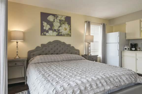 Cozy Condo Retreat at Fall Creek - Image 3
