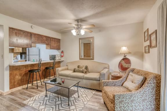 Pointe Royale Condo Retreat in Branson - Image 1