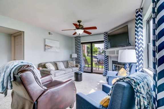 Tranquil 2-Bedroom Pointe Royale Condo - Image 1